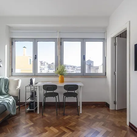 Apartment Neegroni Balcony In - By Misha's Place 1a Lisbon