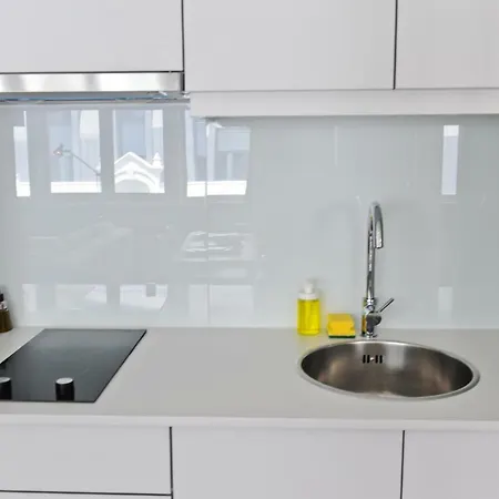 Apartment Neegroni Balcony In - By Misha's Place 1a *