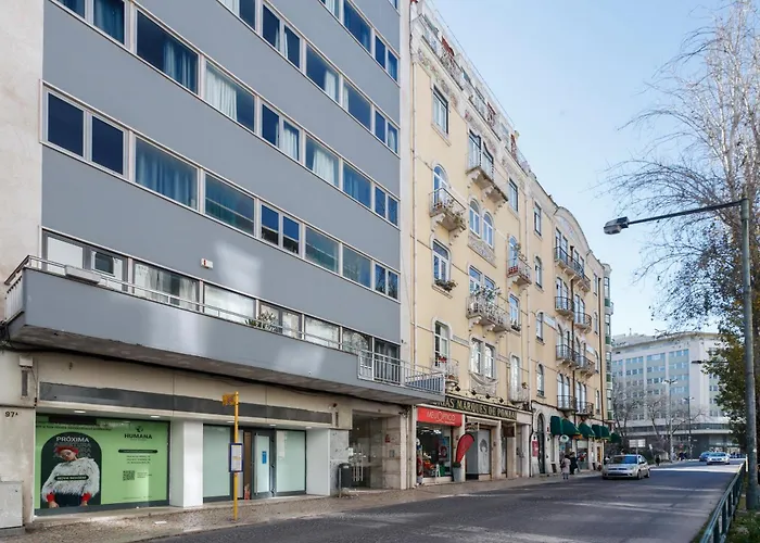 Neegroni Balcony In - By Misha's Place 1a *