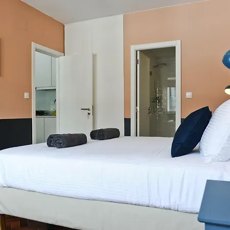 Neegroni Balcony In - By Misha's Place 1a דירה