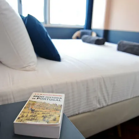 דירה Neegroni Balcony In - By Misha's Place 1a ליסבון